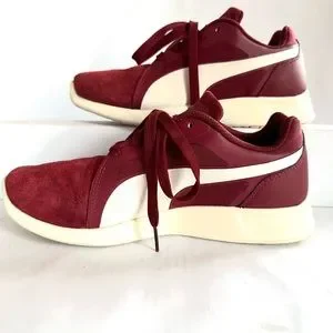 Puma | Shoes | Puma St Trainer Evo Suede Leather Running  display picture 1